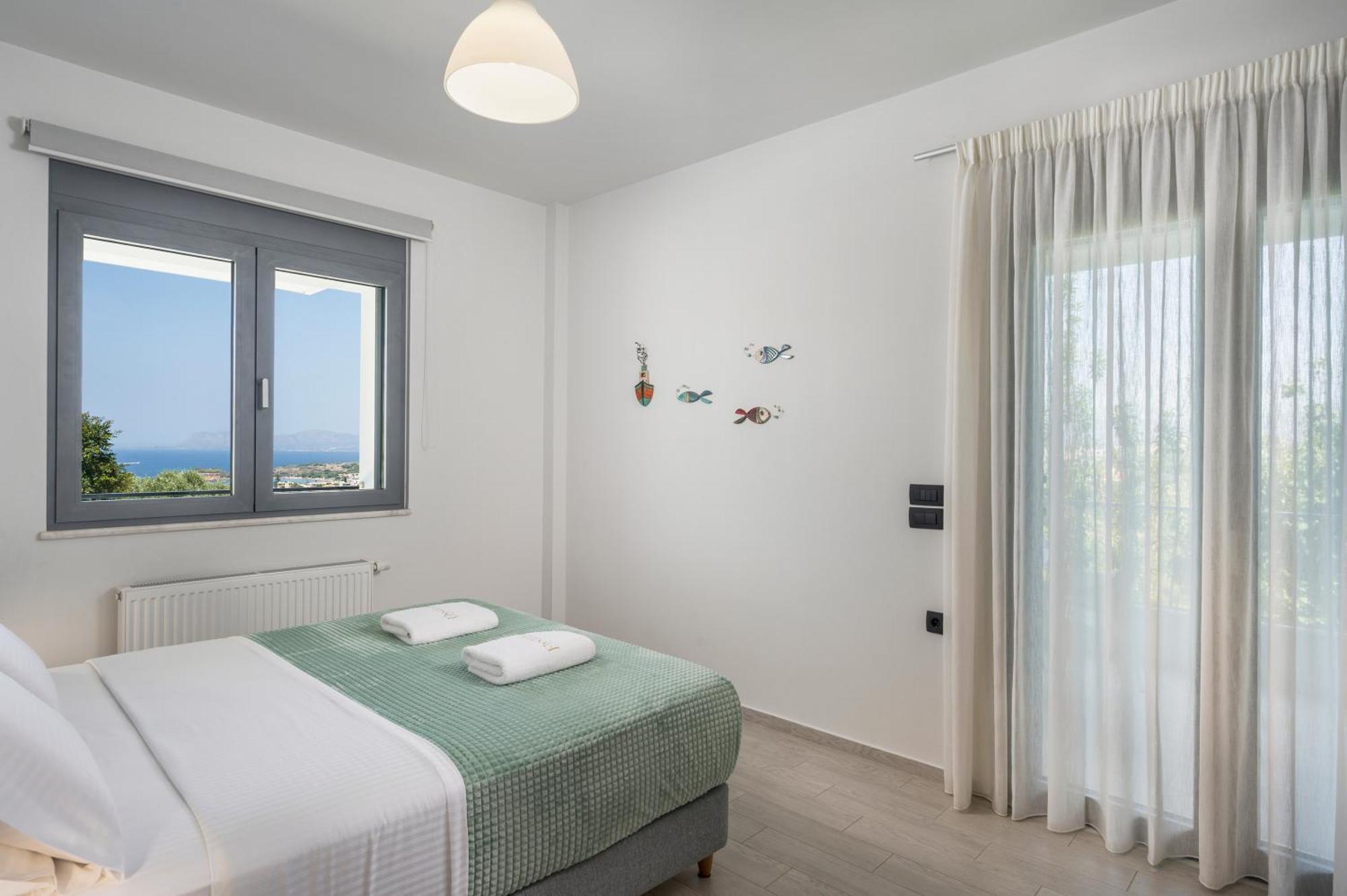 Elysium Seaview Oasis Vila Kato Galatas Exterior foto