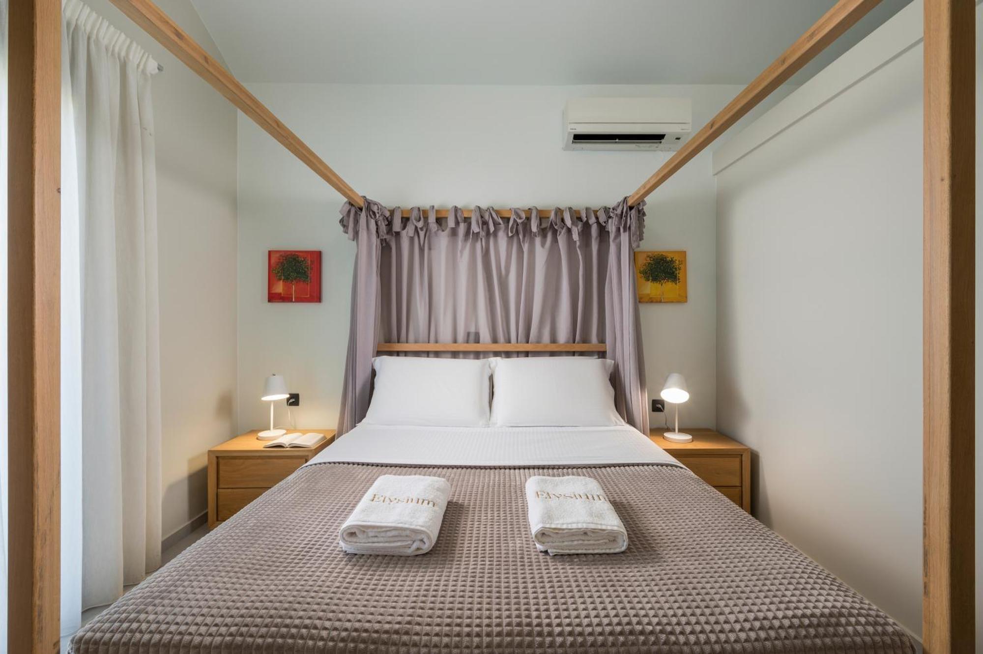 Elysium Seaview Oasis Vila Kato Galatas Exterior foto